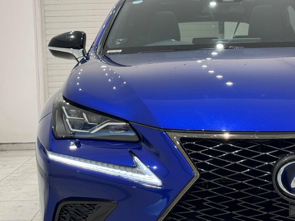 Lexus NX 2.5 Se E-cvt White #23