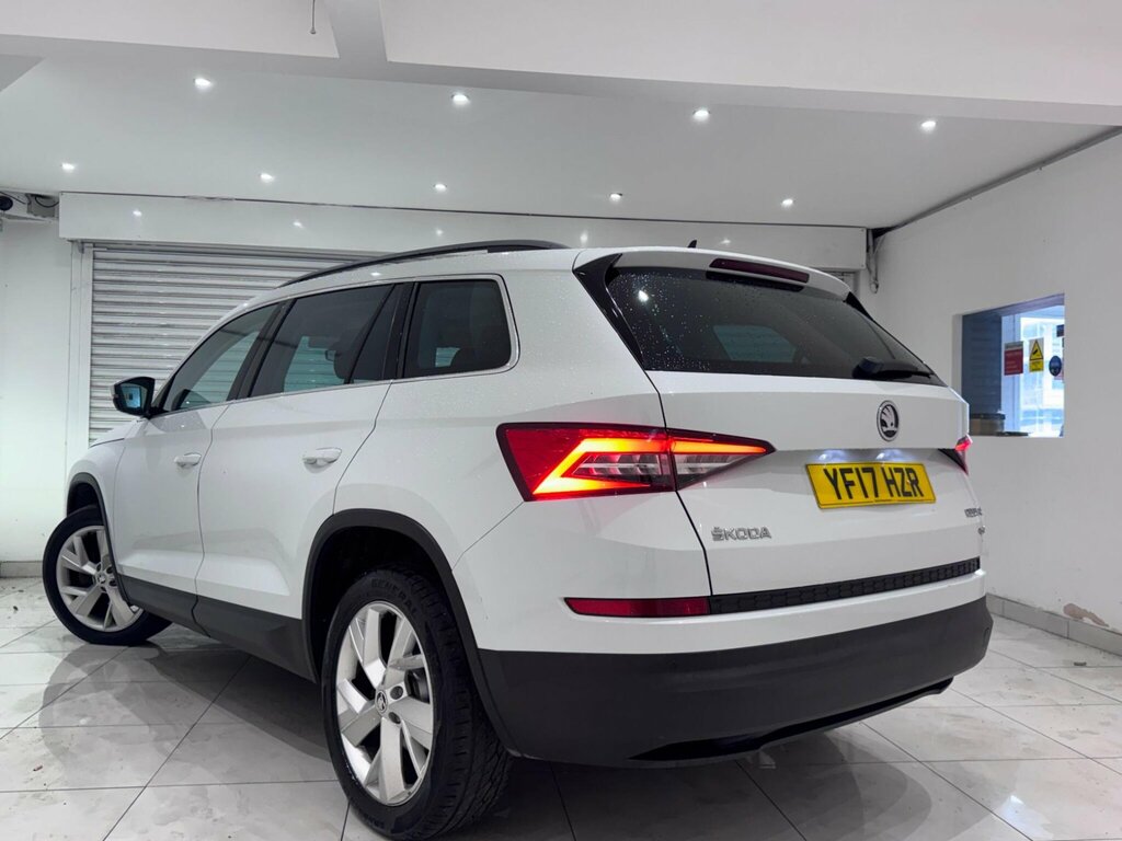 Skoda Kodiaq 2.0 Tdi Se L 4Wd Euro 6 Ss 7 Seat White #4