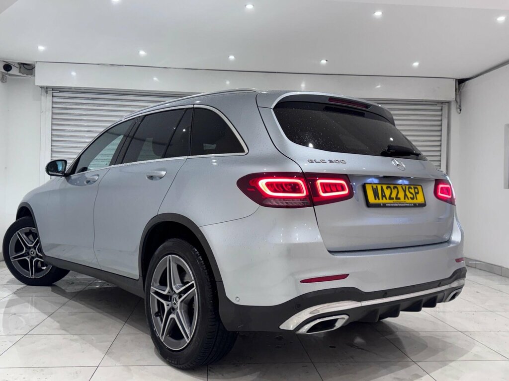 Mercedes-Benz GLC Class 2.0 Glc300h Mhev Amg Line Premium Plus Suv P #4