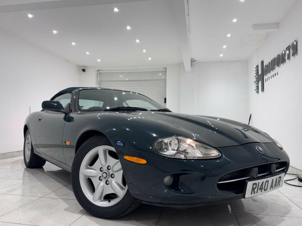 Jaguar XK8 4.0 2dr Green