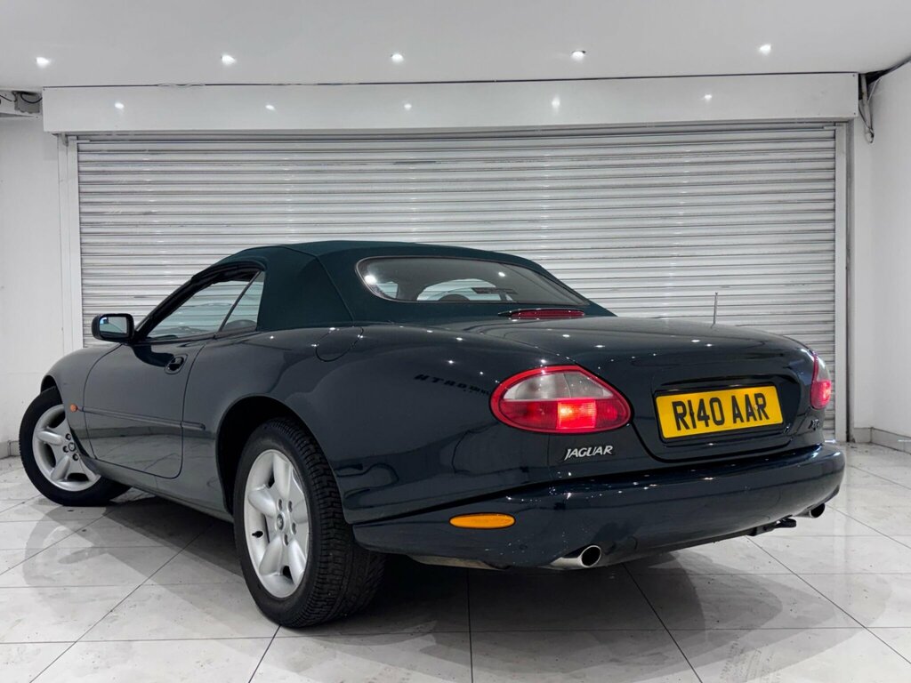 Jaguar XK8 4.0 2dr Green #2