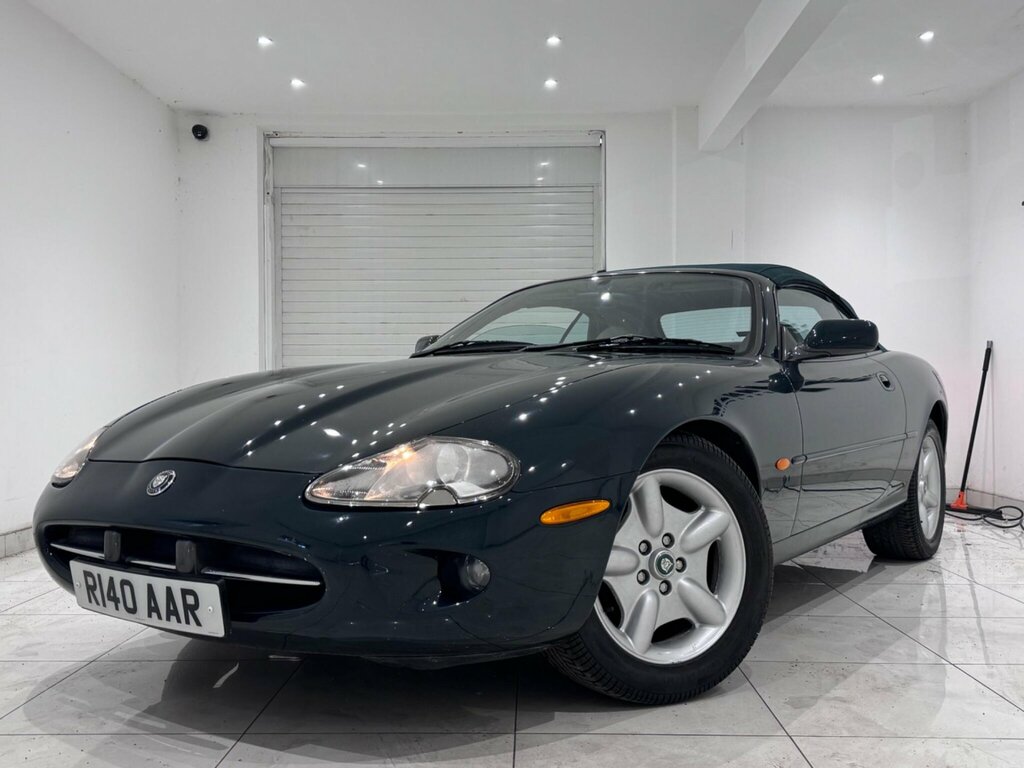 Jaguar XK8 4.0 2dr Green #3
