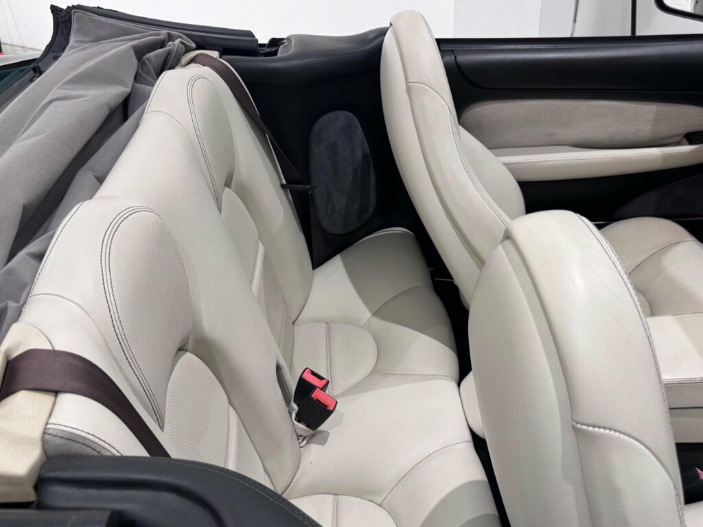 Jaguar XK8 4.0 1997P Black #11