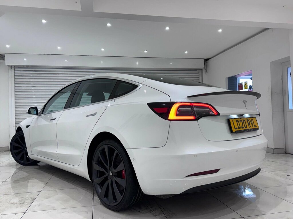 Tesla Model 3 Dual Motor Performance 4Wde Performanc White #4