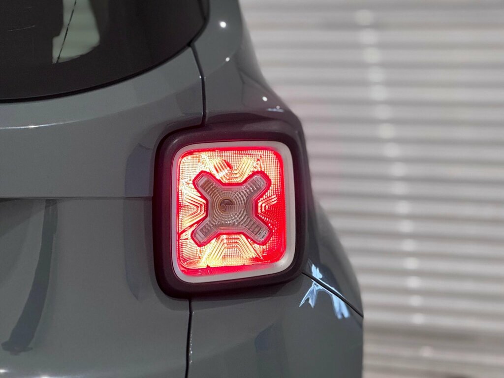 Jeep Renegade 1.4T Multiairii Longitude Silver #18