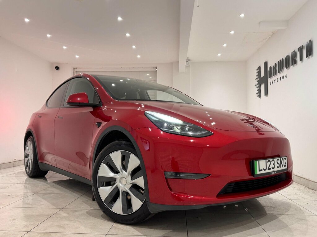 Tesla Model Y Dual Motor Long Range 4Wde Red