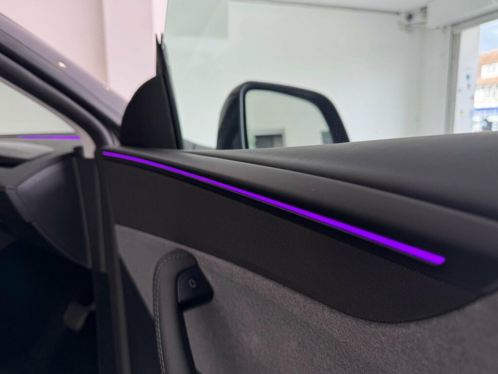 Tesla Model Y 62.5Kwh Suv Rwd 298 Ps Grey #14