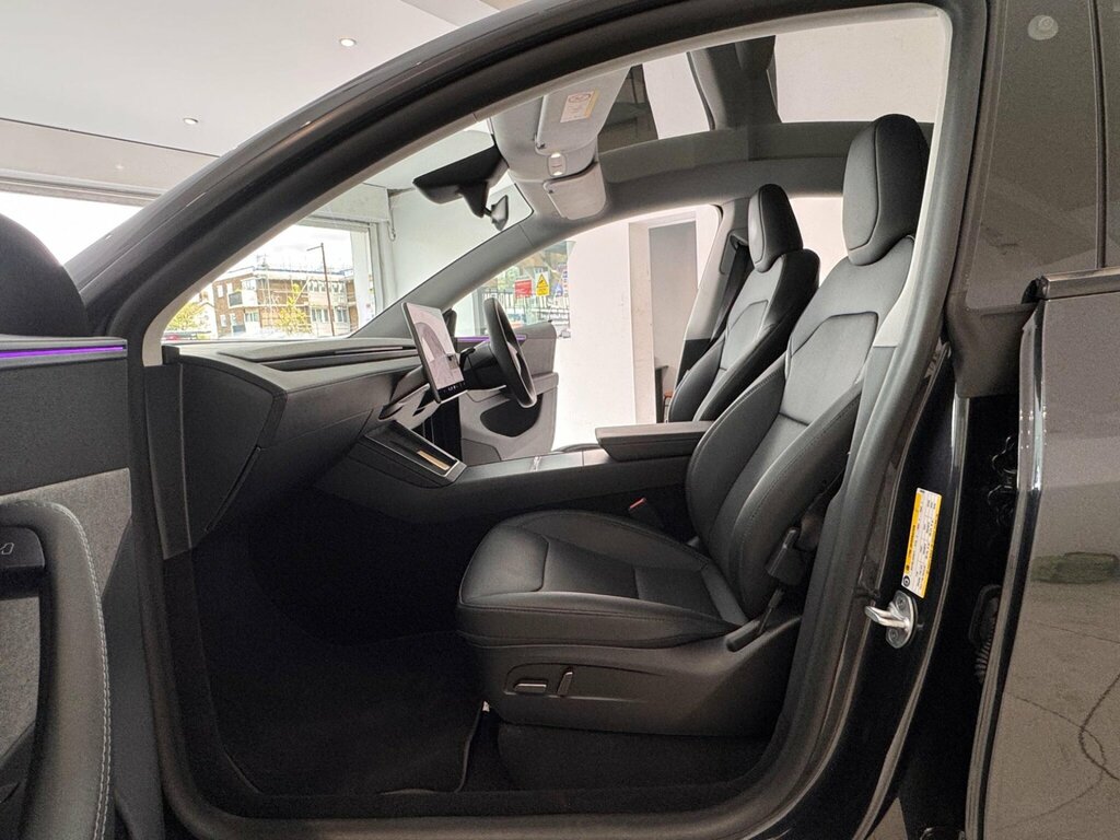 Tesla Model Y 62.5Kwh Suv Rwd 298 Ps Grey #7