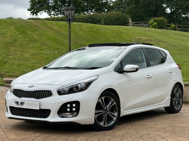 Kia Ceed 2018 1.6 Crdi Gt-line S Hatchback Dct E White #2
