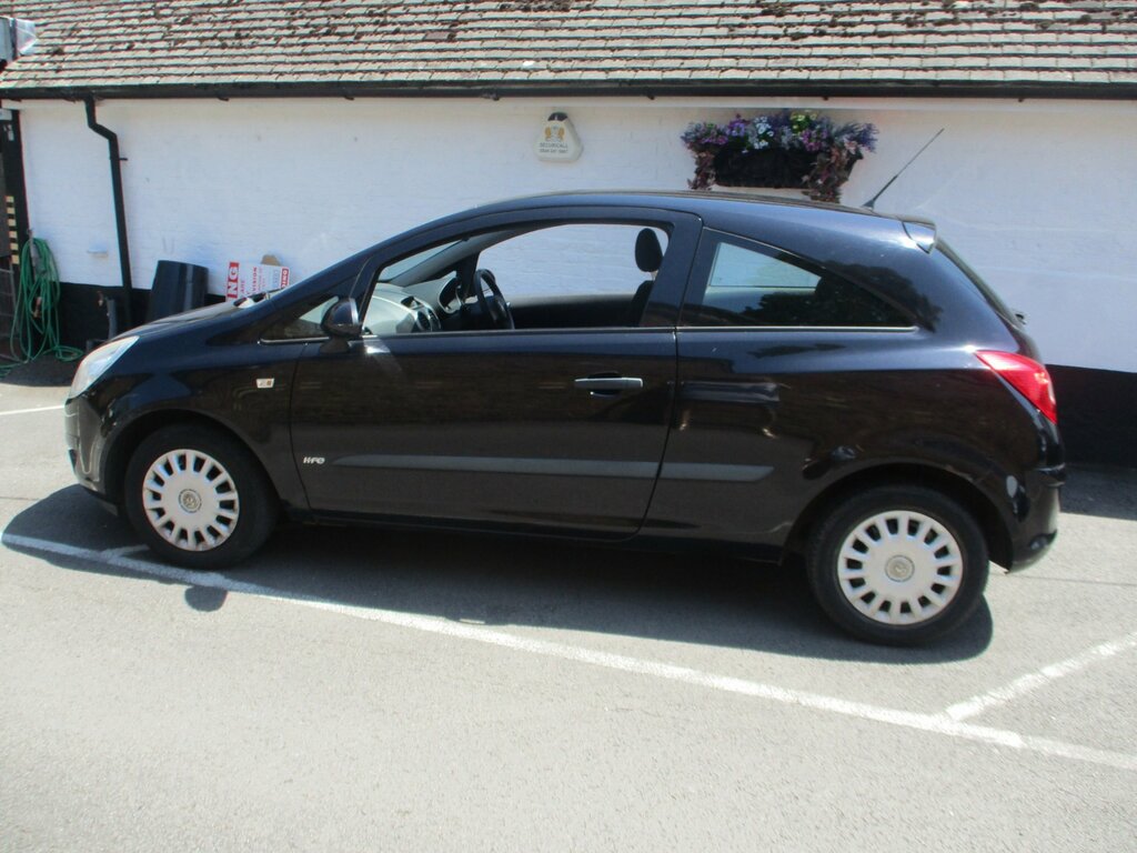 Vauxhall Corsa 1.4I 16V Club Silver #2