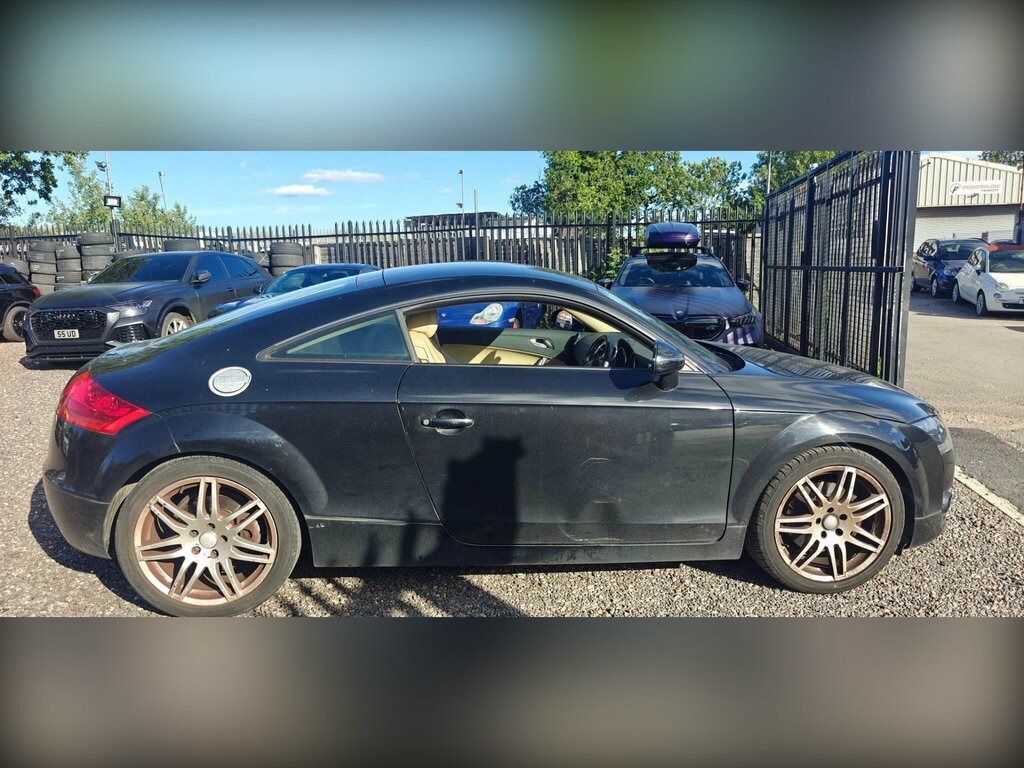 Audi TT 2.0 Tfsi Euro 4 Black #2