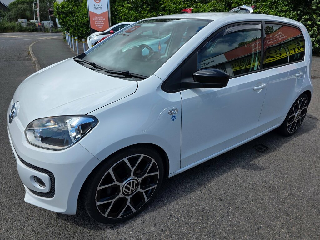 Volkswagen Up 1.0 Bluemotion Tech High Up Hatchback M VO16WUJ White #3