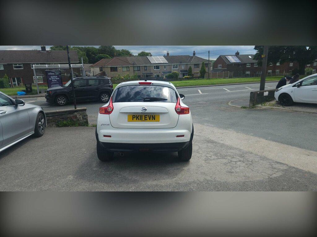 Nissan Juke 1.6 Acenta Premium Suv Euro 5 1 White #3
