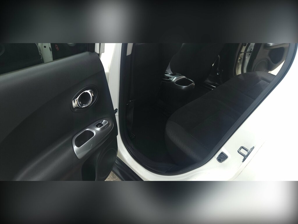 Nissan Juke 1.6 Acenta Premium Euro 5 Grey #18