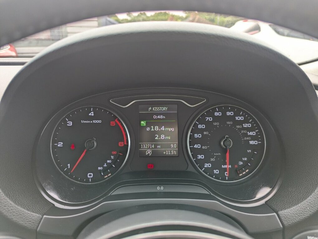 Audi A3 1.6L Sport FX15XNO Red #5
