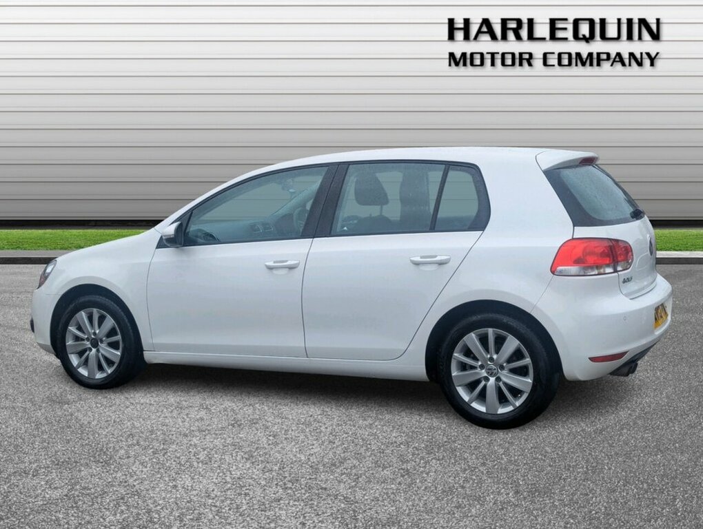 Volkswagen Golf 1.4L Match AV12YWN White #2
