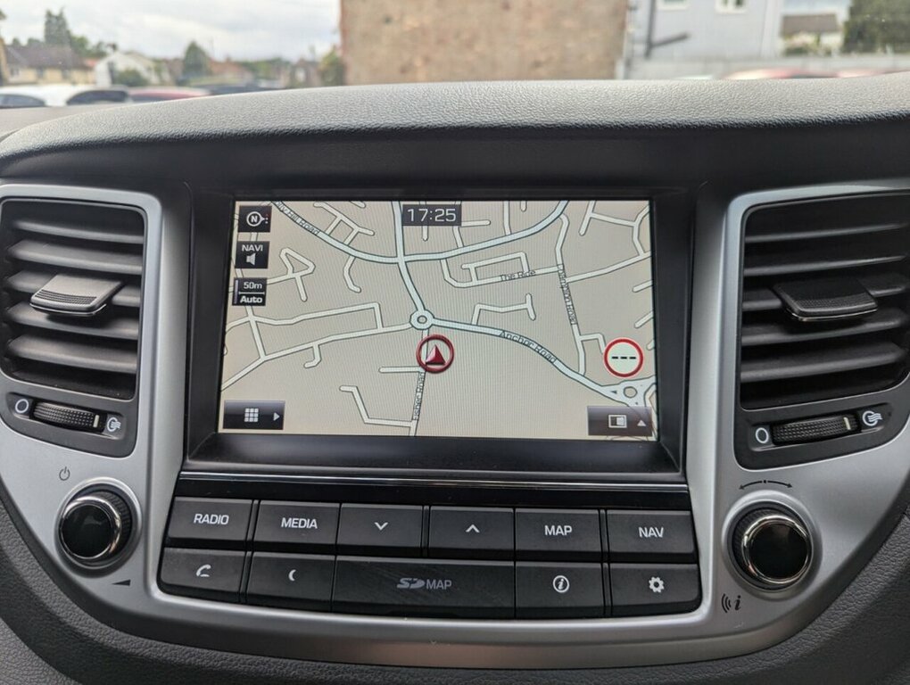 Hyundai Tucson 1.7L Se Nav Grey #4