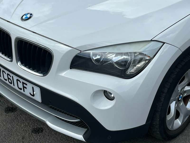BMW X1 White #28