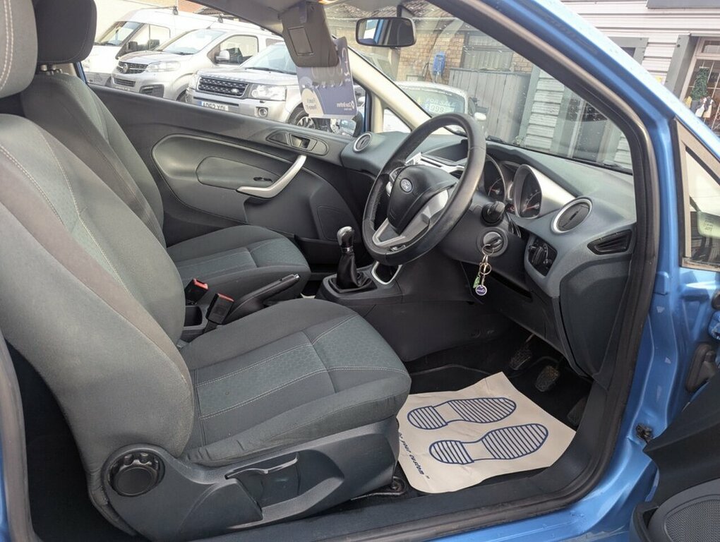 Ford Fiesta 1.2 Zetec Black #4