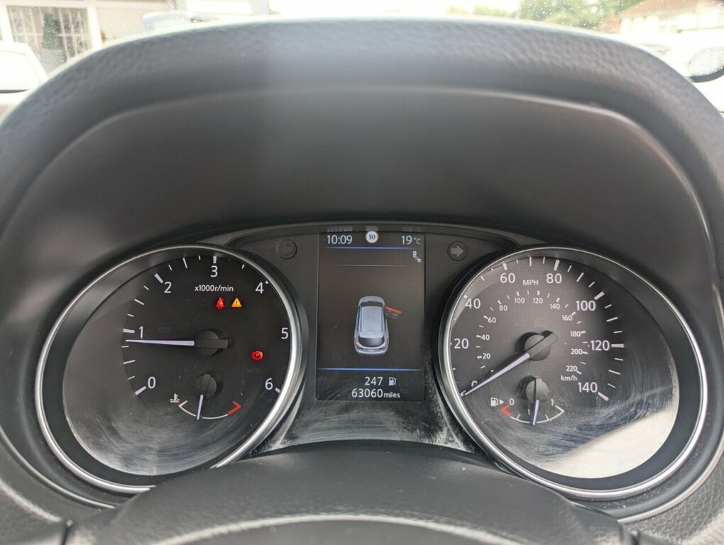 Nissan Qashqai 1.5L N-connecta Black #5