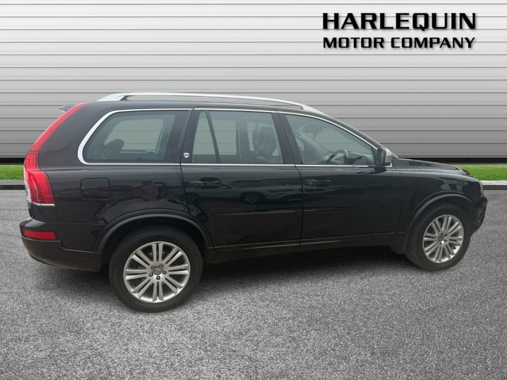 Volvo XC90 2.4L Executive Black #3