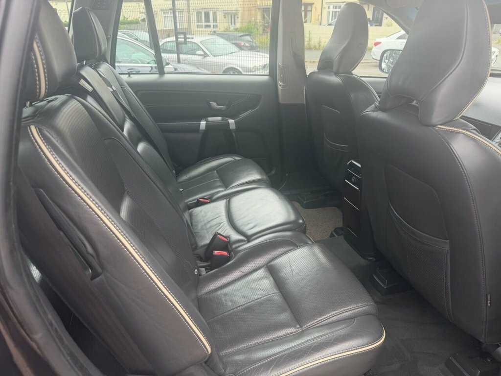 Volvo XC90 2.4 D5 200 Es Geartronic White #9