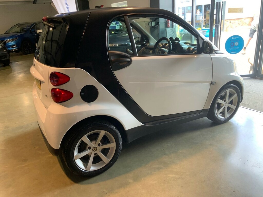 Smart Fortwo Coupe Cdi Pulse Softouch 2010 Coupe Au White #4