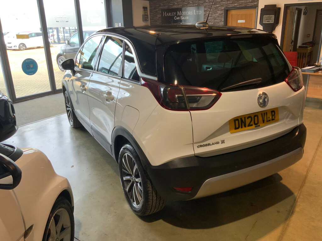 Vauxhall Crossland X 1.2T 130 Elite Start Stop Hatchback White #4