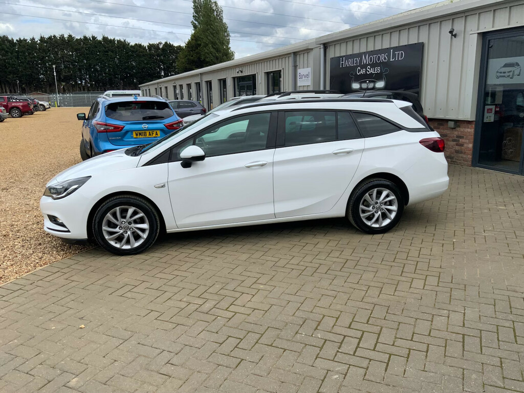 Vauxhall Astra 1.6 Cdti 16V Ecotec Design Estate Manua White #6