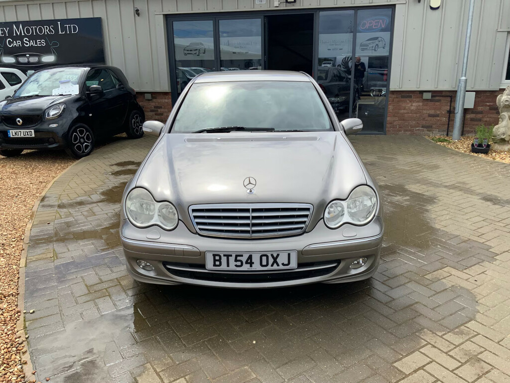Mercedes-Benz C Class C200k Elegance Se Saloon Silver #2