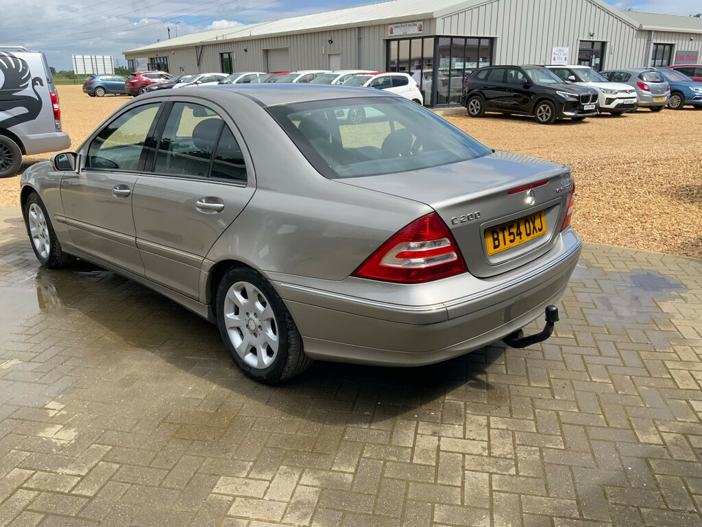 Mercedes-Benz C Class Elegance Se Red #9