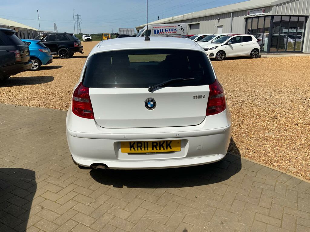 BMW 1 Series  Black #7