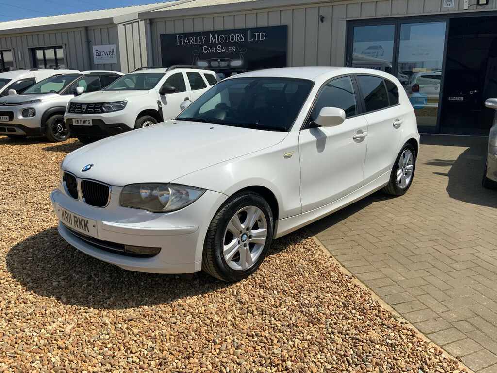 BMW 1 Series  Black #5