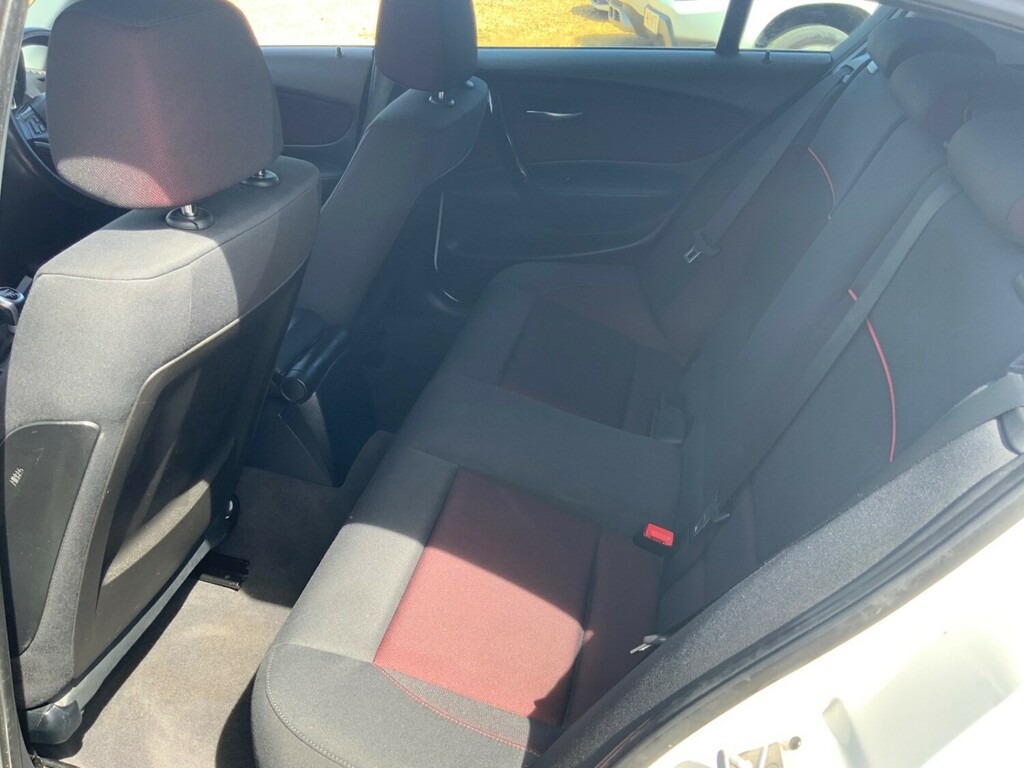 BMW 1 Series  Black #15