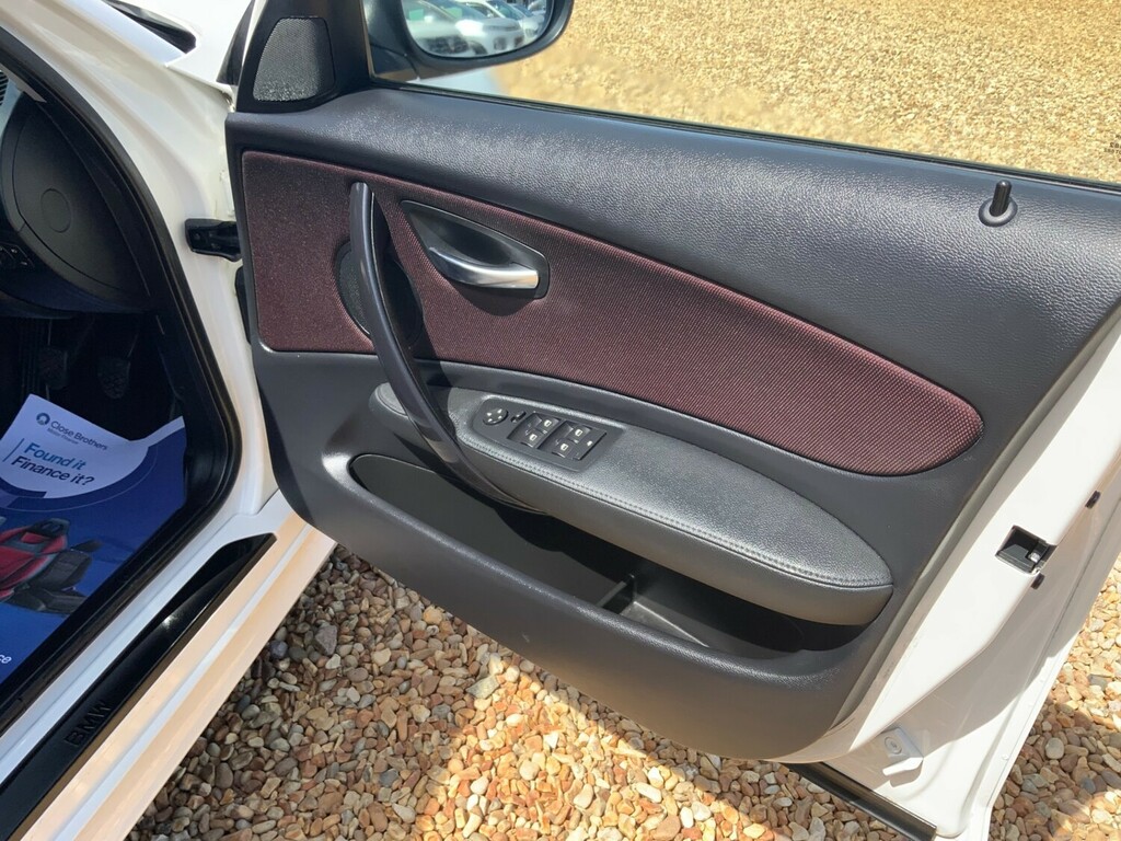BMW 1 Series  Black #17