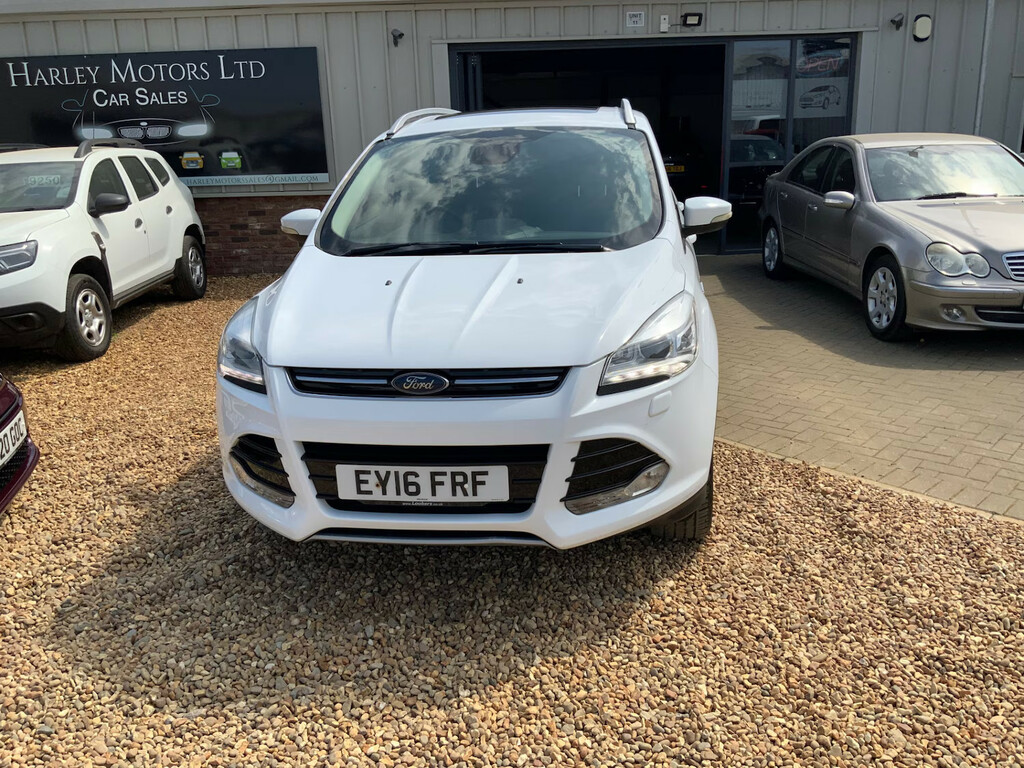 Ford Kuga 2.0 Tdci 150 Titanium X 2Wd 4X4 White #3