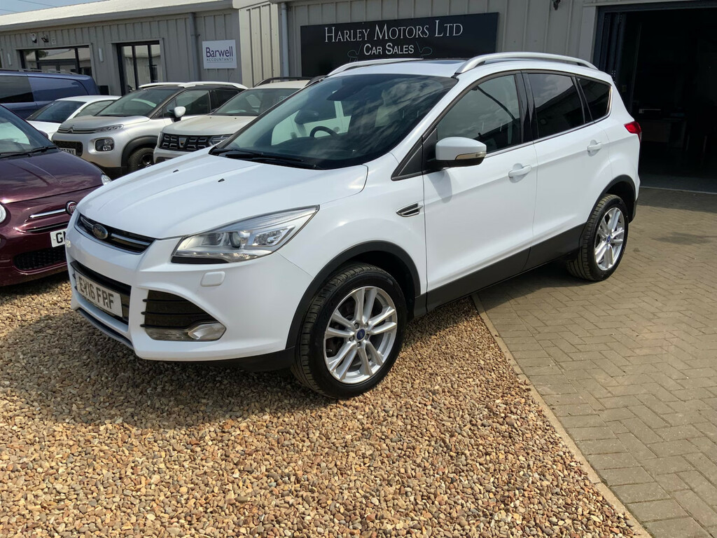 Ford Kuga 2.0 Tdci 150 Titanium X 2Wd 4X4 White #4