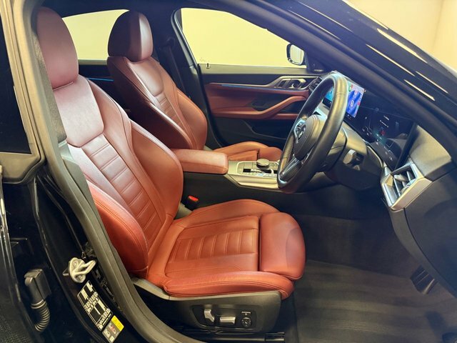 BMW i4 M50 83.9Kwh Gran Coupe 4Wd 544 Red #4