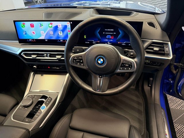 BMW i4 40 83.9Kwh M Sport Gran Coupe Ed Blue #4