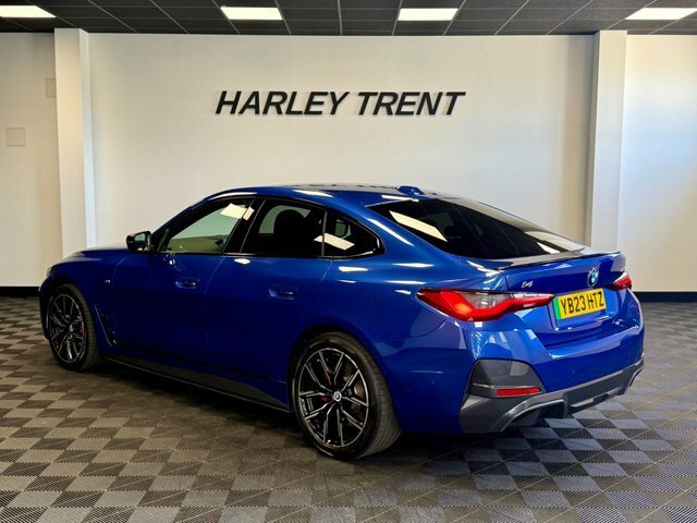BMW i4 40 83.9Kwh M Sport Gran Coupe Ed Blue #3