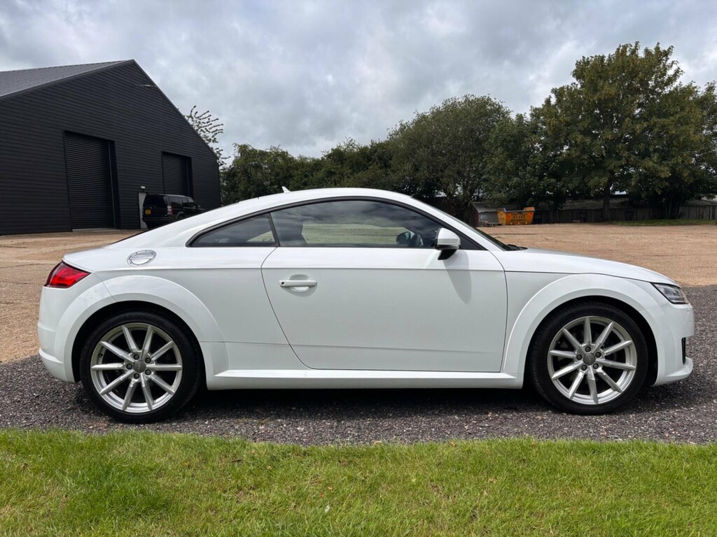 Audi TT Tfsi S Line Black Edition White #7