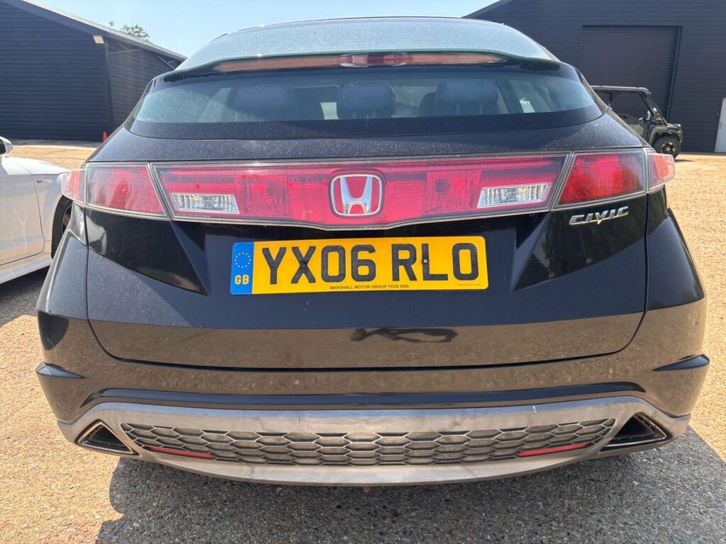 Honda Civic 1.8 I-vtec Es Hatchback 152 Gk Black #5