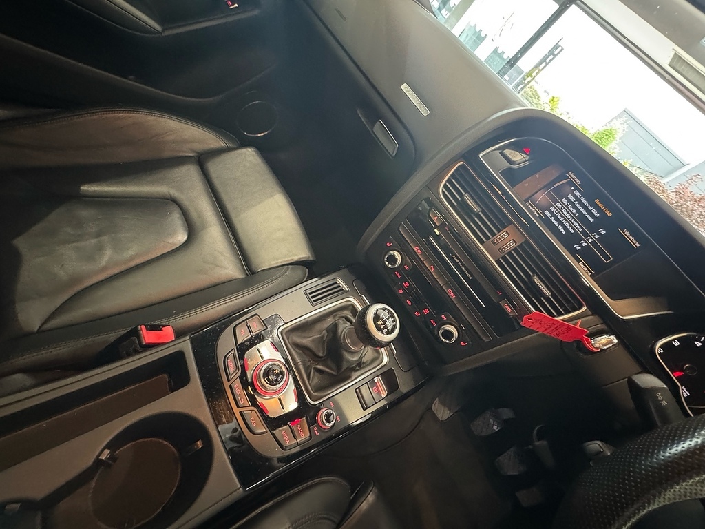 Audi A5 2.0 Tdi Quattro Black Edition Plus 187 Bhp Blue #11