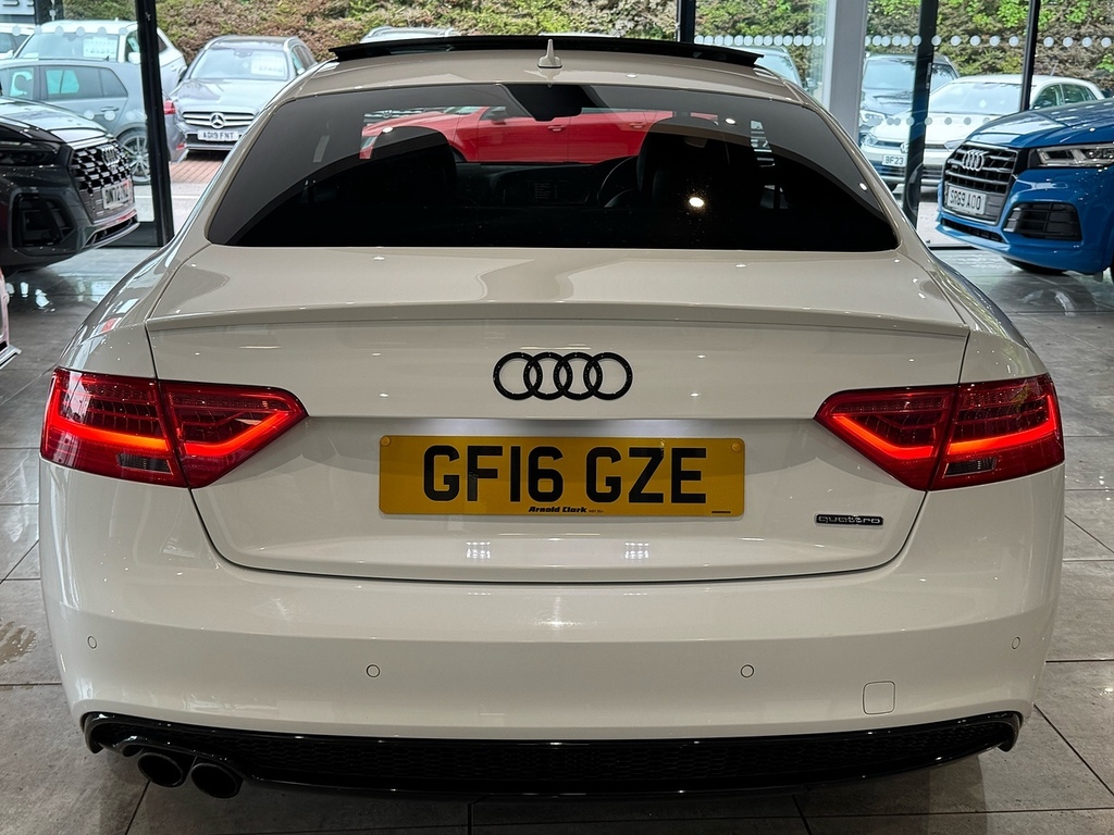 Audi A5 Tfsi Black Edition Plus White #5