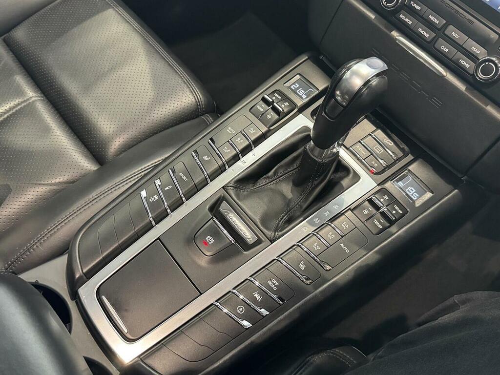 Porsche Macan V6 S Pdk 4Wd White #23