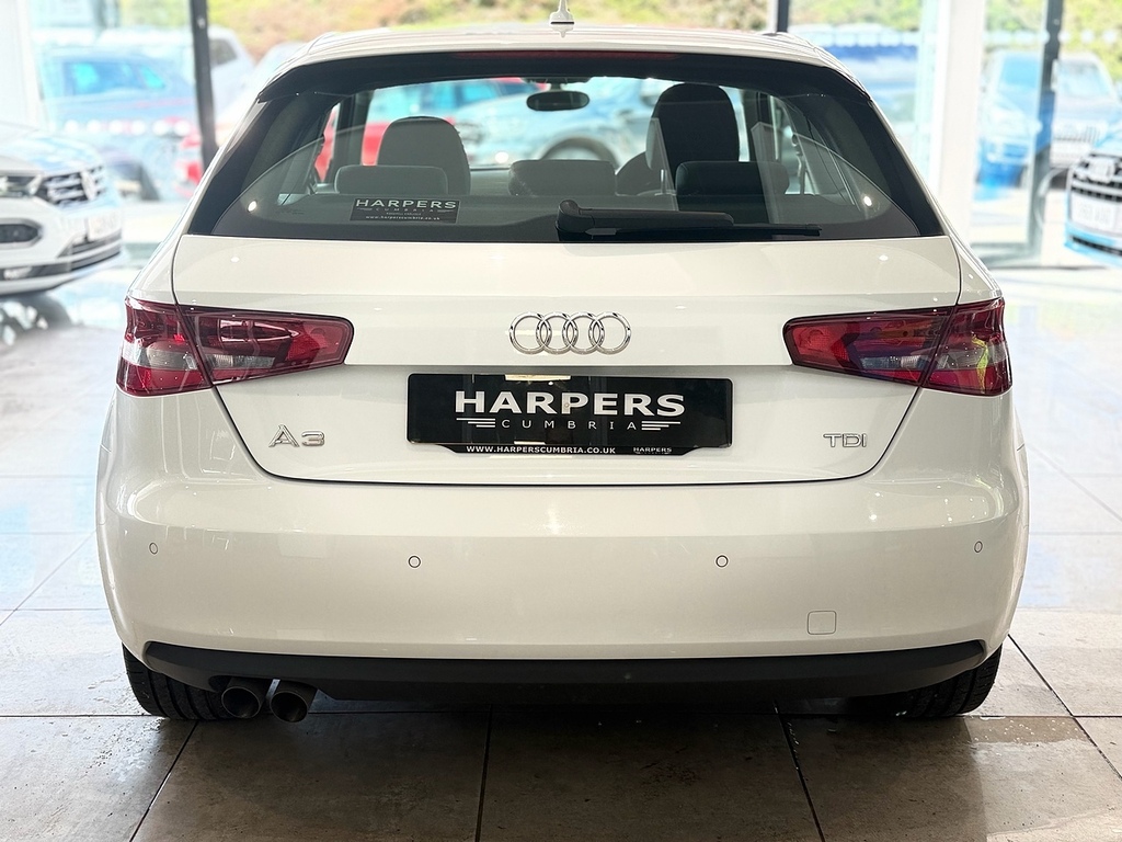 Audi A3 Audi A3 Tdi Se Technik Hatchback 2.0 White #6