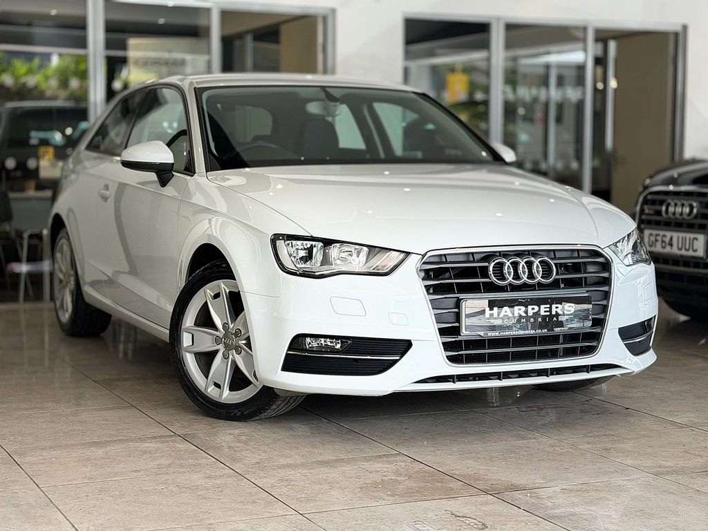 Audi A3 Audi A3 Tdi Se Technik Hatchback 2.0 White