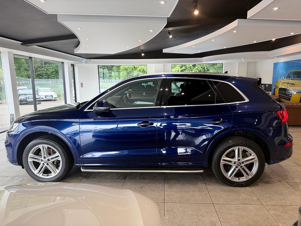 Audi Q5 2.0 Tdi 40 S Line Suv S Tronic Quattro Blue #4