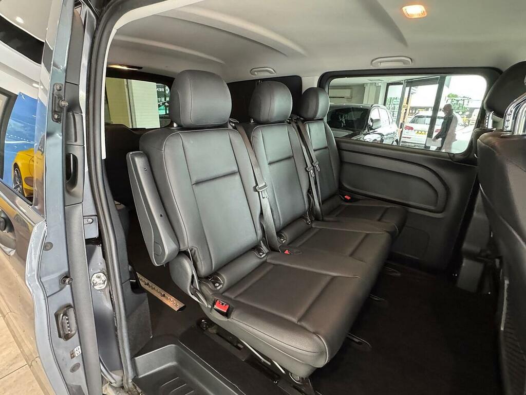 Mercedes-Benz Vito 1.6L Null 6Dr White #10