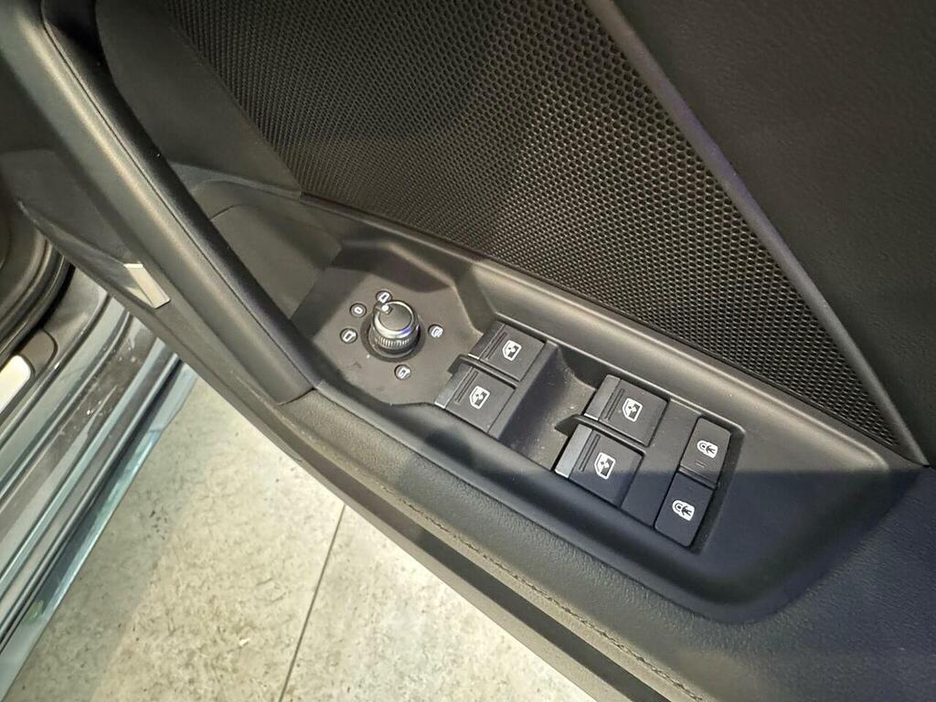 Audi S3 S3 Tfsi Quattro S-a Red #20